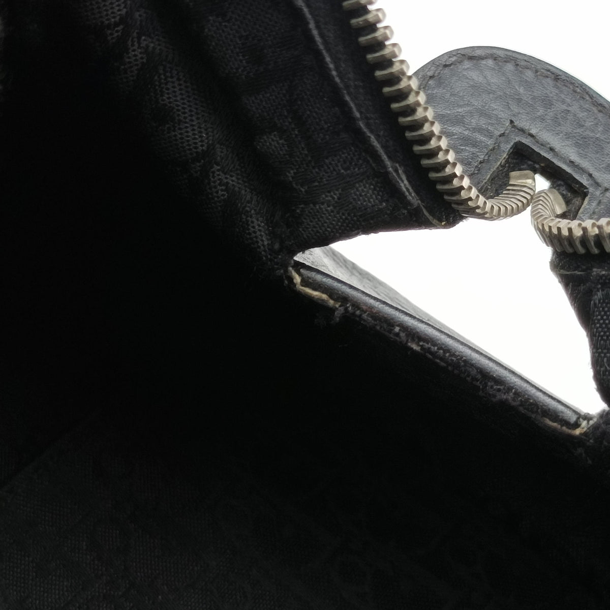 Vintage Christian Dior Detective Frame Black Leather  handbag | stylenewstar