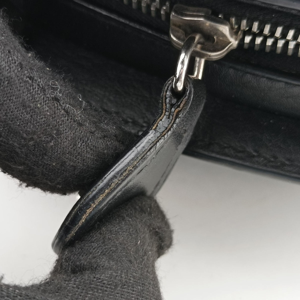 Vintage Christian Dior Detective Frame Black Leather  handbag | stylenewstar