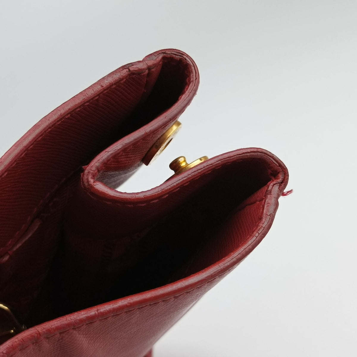 Secondhand Prada Galleria Red SAFFIANO Leather BN1786 handbag | stylenewstar