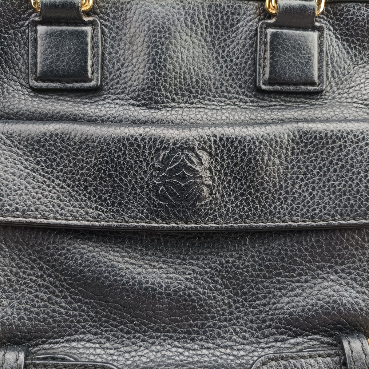 Secondhand Loewe CRUZ Black Leather  shoulderbag | stylenewstar