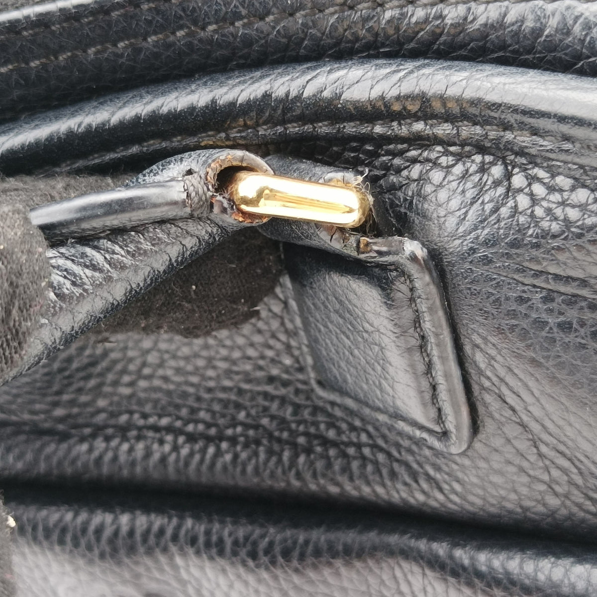 Secondhand Loewe CRUZ Black Leather  shoulderbag | stylenewstar