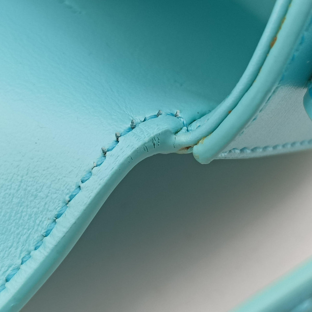 Secondhand Celine Triomphe Blue Leather  shoulderbag | stylenewstar