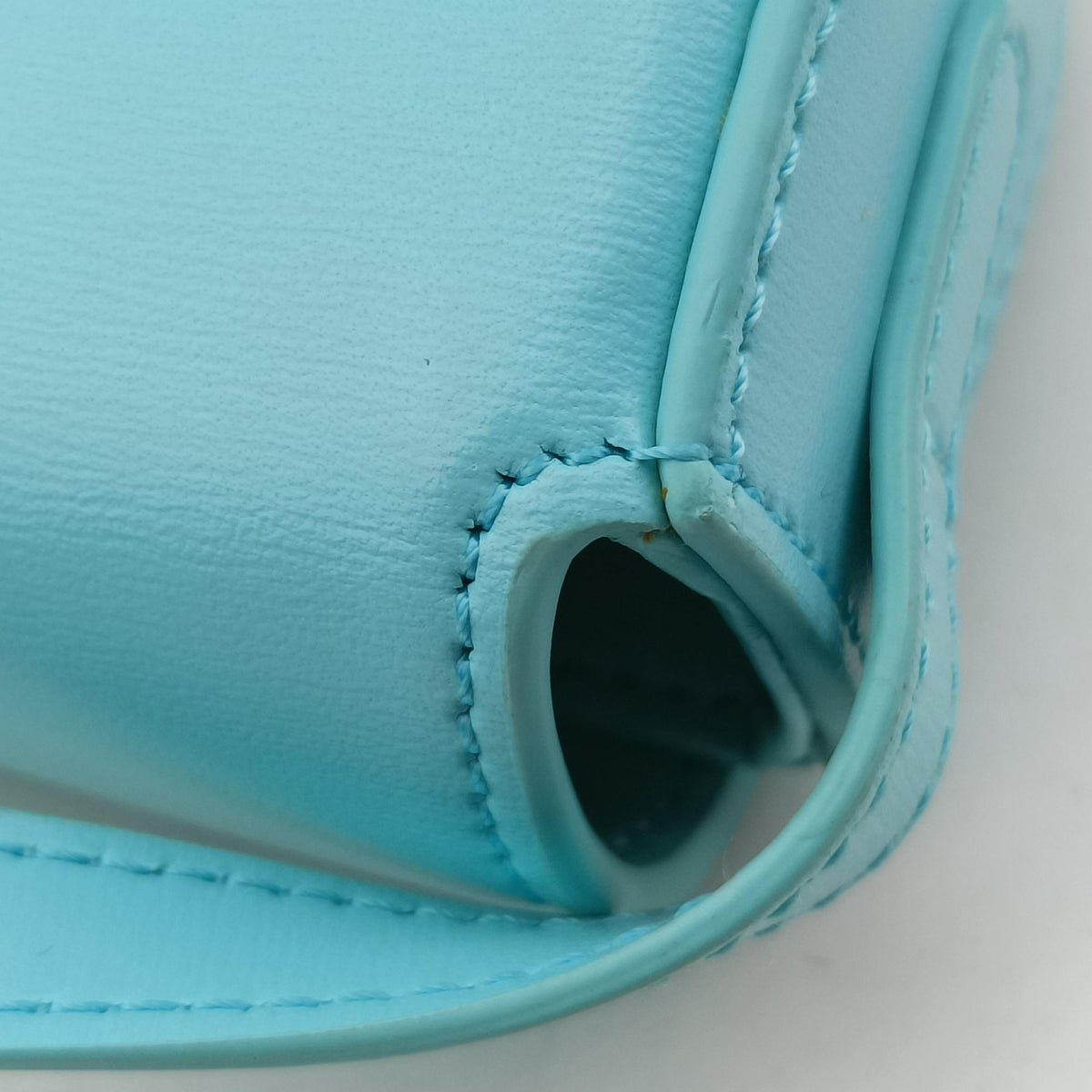 Secondhand Celine Triomphe Blue Leather  shoulderbag | stylenewstar