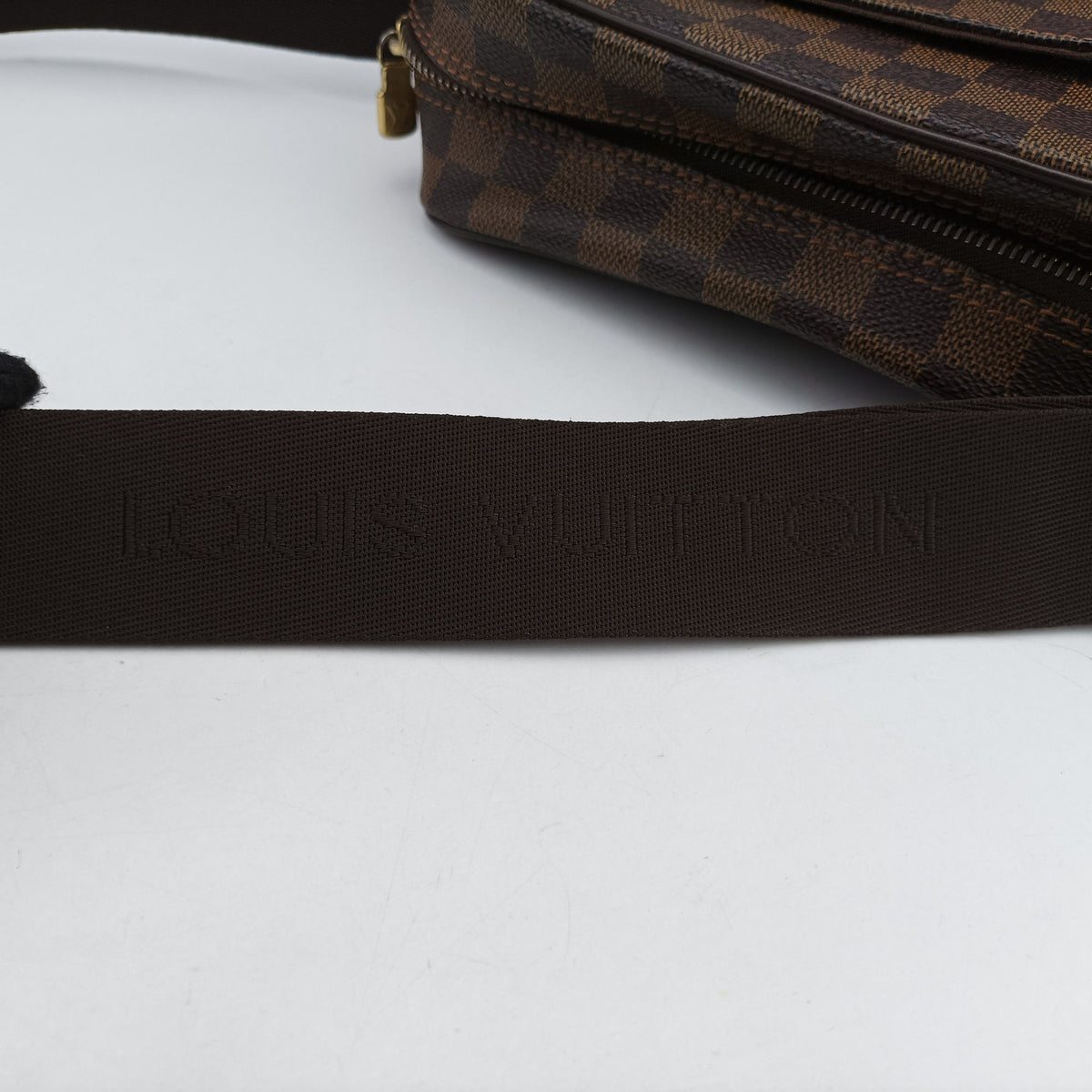 Vintage Louis Vuitton Olav PM EBENE Damier Canvas N41442 shoulderbag | stylenewstar