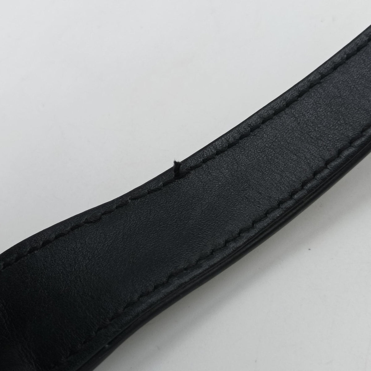 Pre-owned Yves Saint Laurent LE 5 a 7 Hobo Black Leather 710318 shoulderbag | stylenewstar