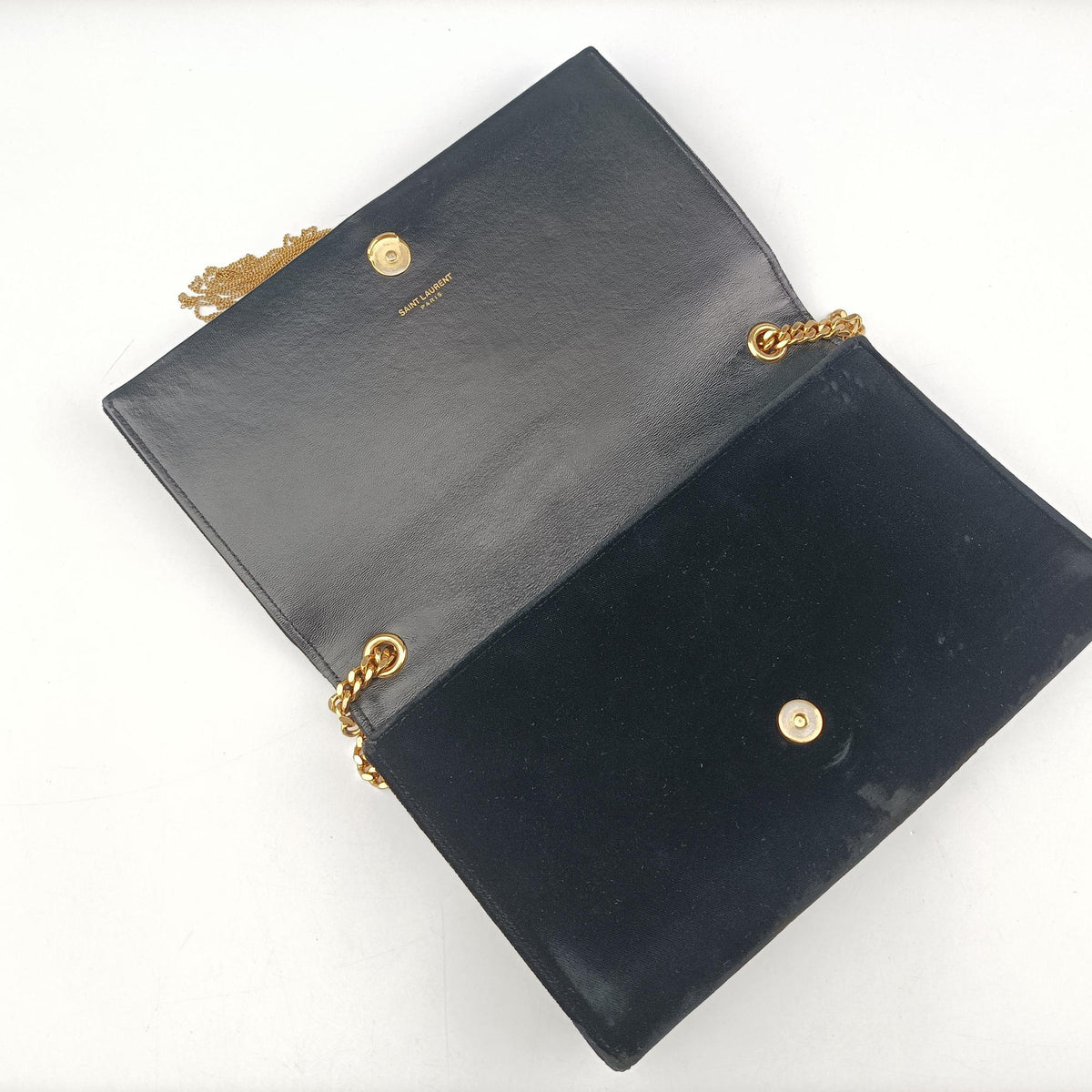 Pre-owned Yves Saint Laurent KATE Black velour 354119 shoulderbag | stylenewstar