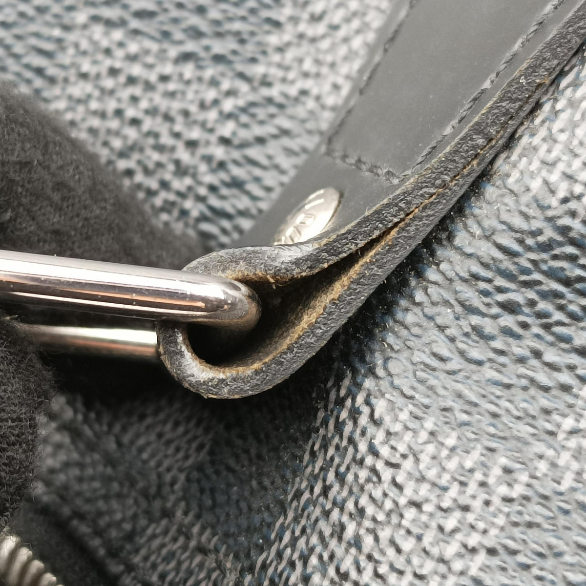 Secondhand Louis Vuitton Keepall Bandouliere 55 Noir Damier Graphite N41413 shoulderbag | stylenewstar