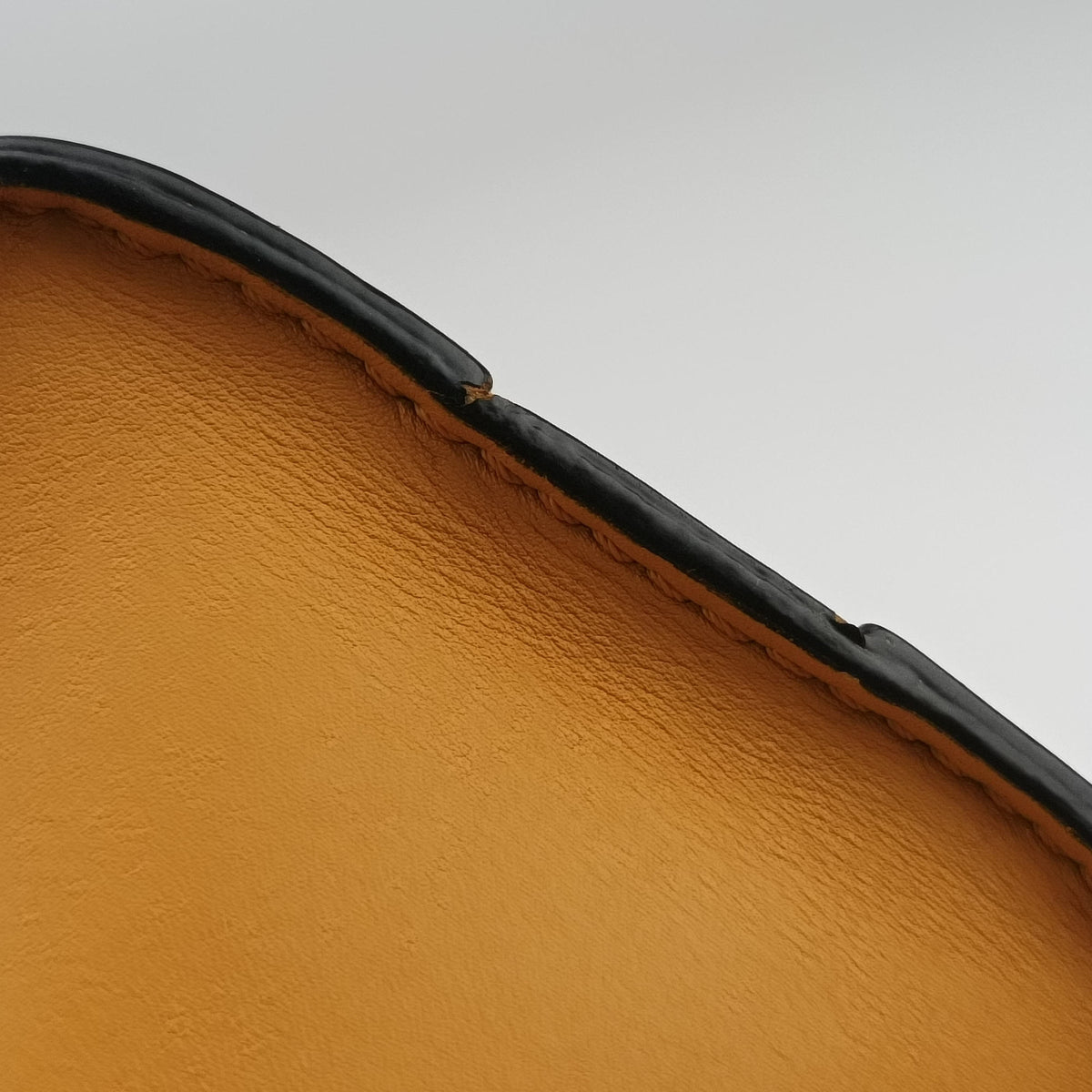 Pre-owned Celine luggage nano shopper Yellow×black Leather  shoulderbag | stylenewstar