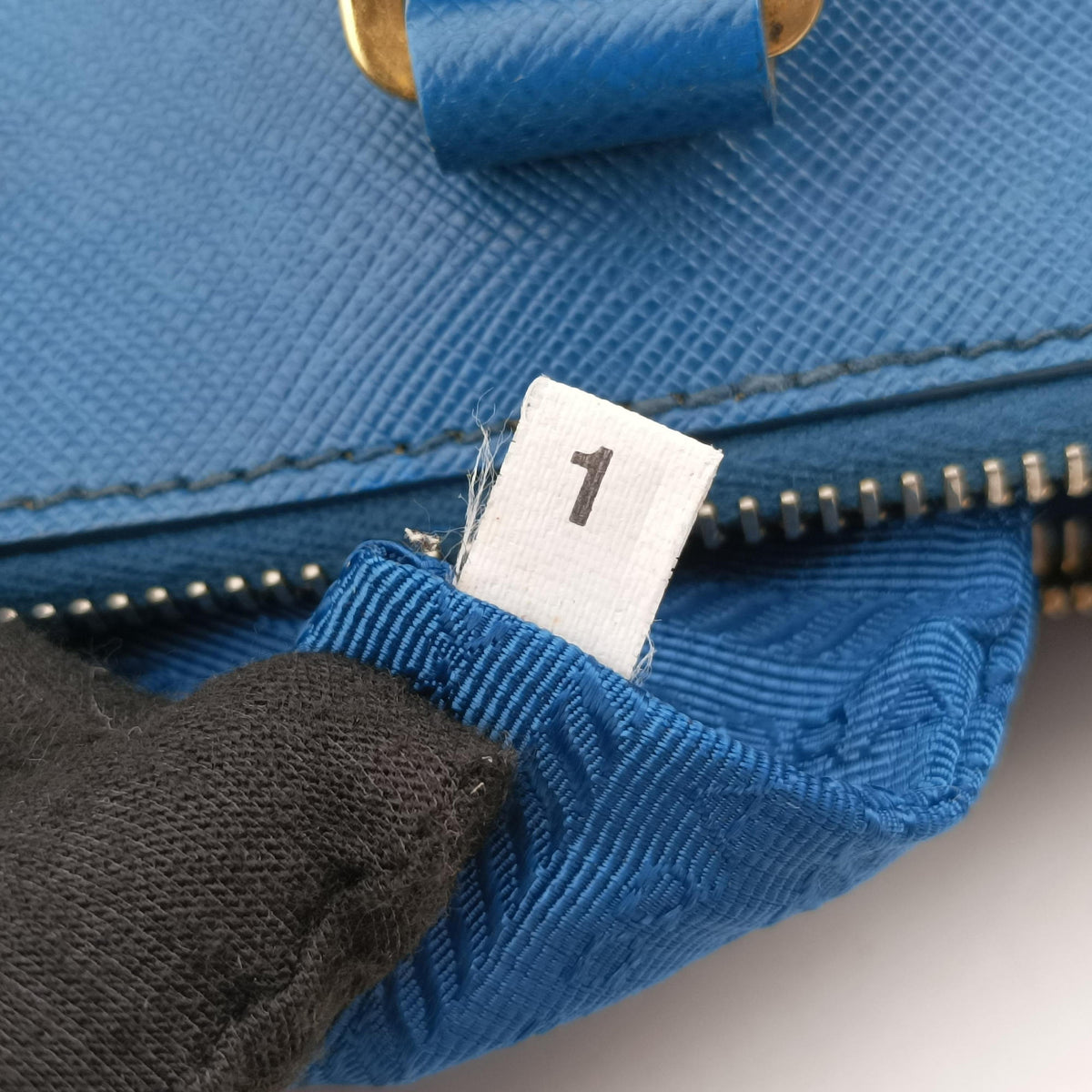 Pre-owned Prada Galleria Blue SAFFIANO Leather BN1786 handbag | stylenewstar