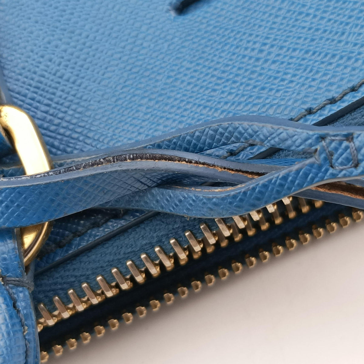 Pre-owned Prada Galleria Blue SAFFIANO Leather BN1786 handbag | stylenewstar