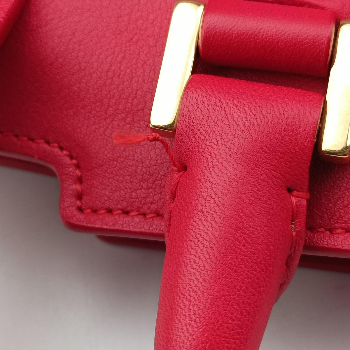 Secondhand Yves Saint Laurent BABY CABAS Red Leather 394461 shoulderbag | stylenewstar