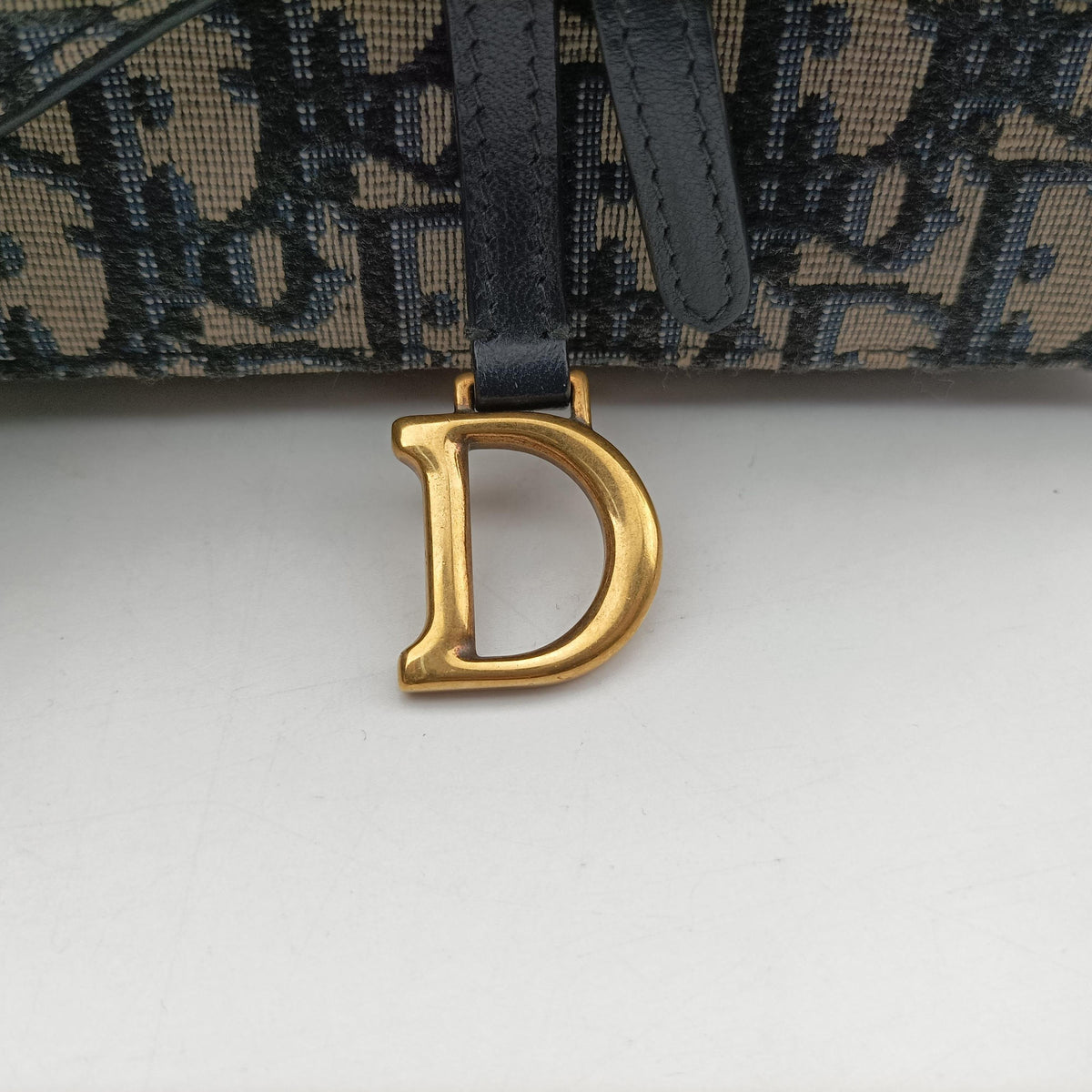 Secondhand Christian Dior Saddle Navy Jacquard x Leather  bum bag/waist bag | stylenewstar