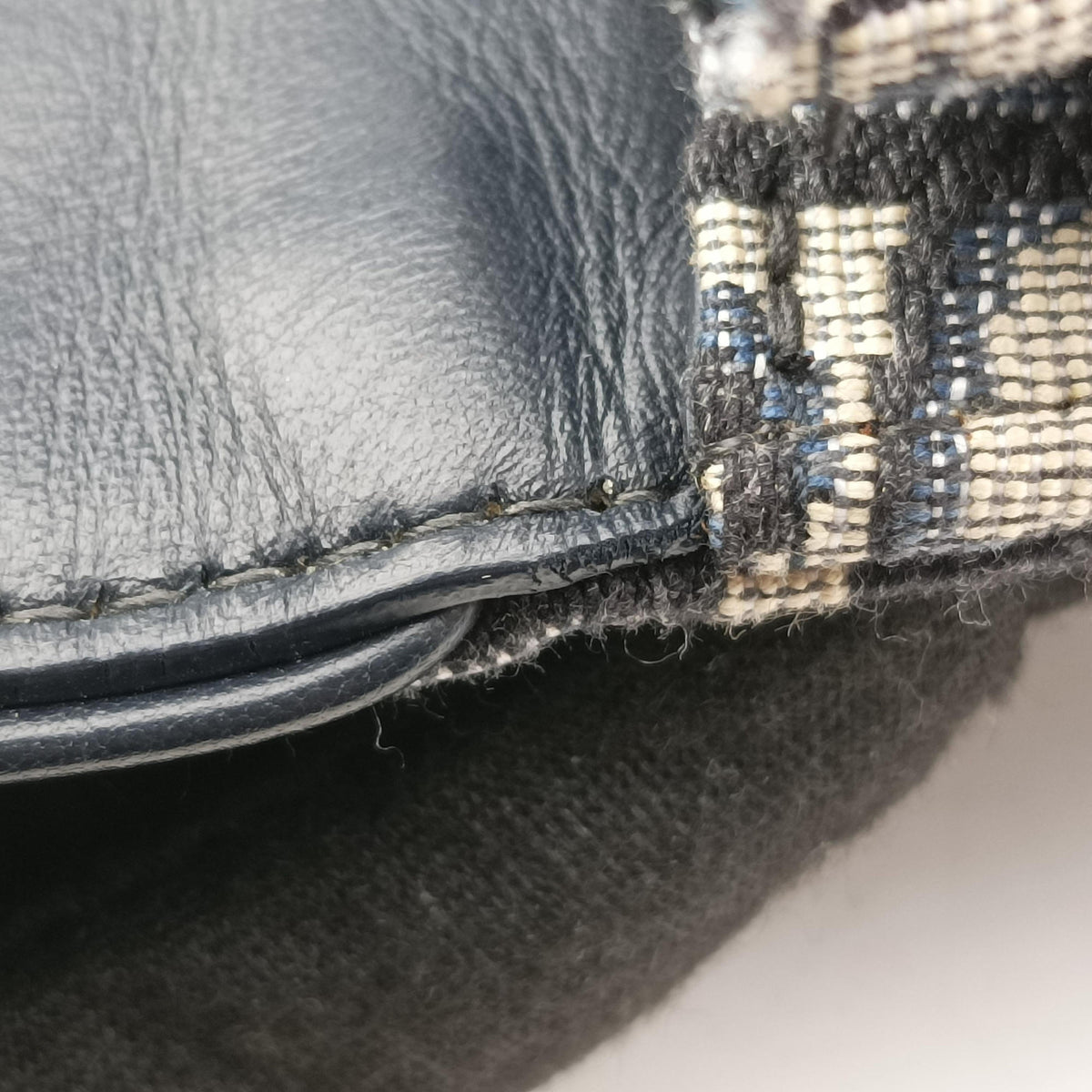 Secondhand Christian Dior Saddle Navy Jacquard x Leather  bum bag/waist bag | stylenewstar