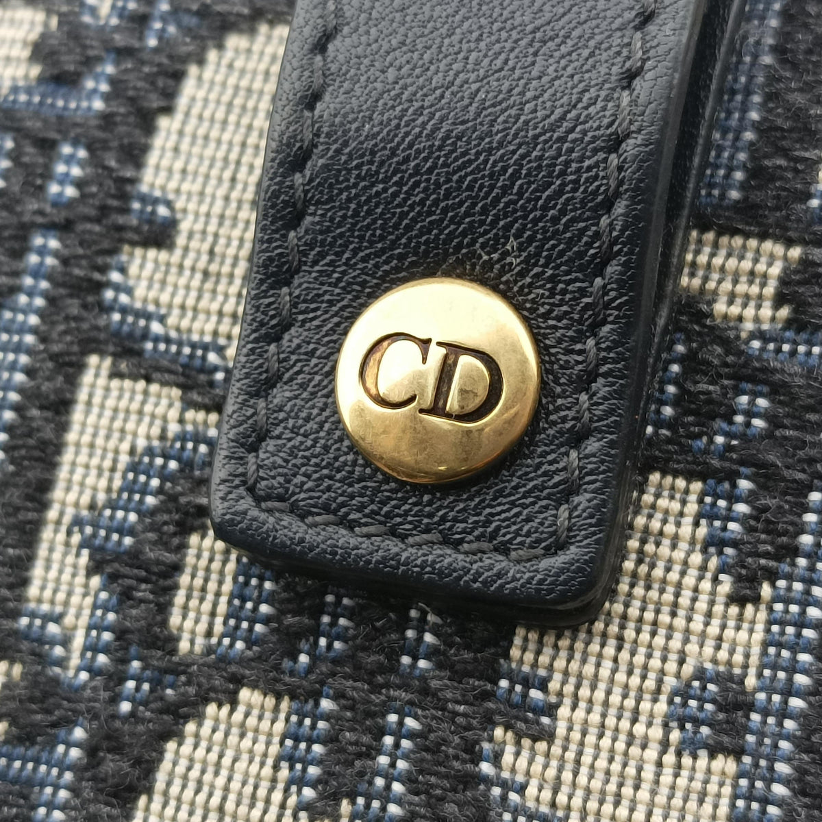 Secondhand Christian Dior Saddle Navy Jacquard x Leather  bum bag/waist bag | stylenewstar