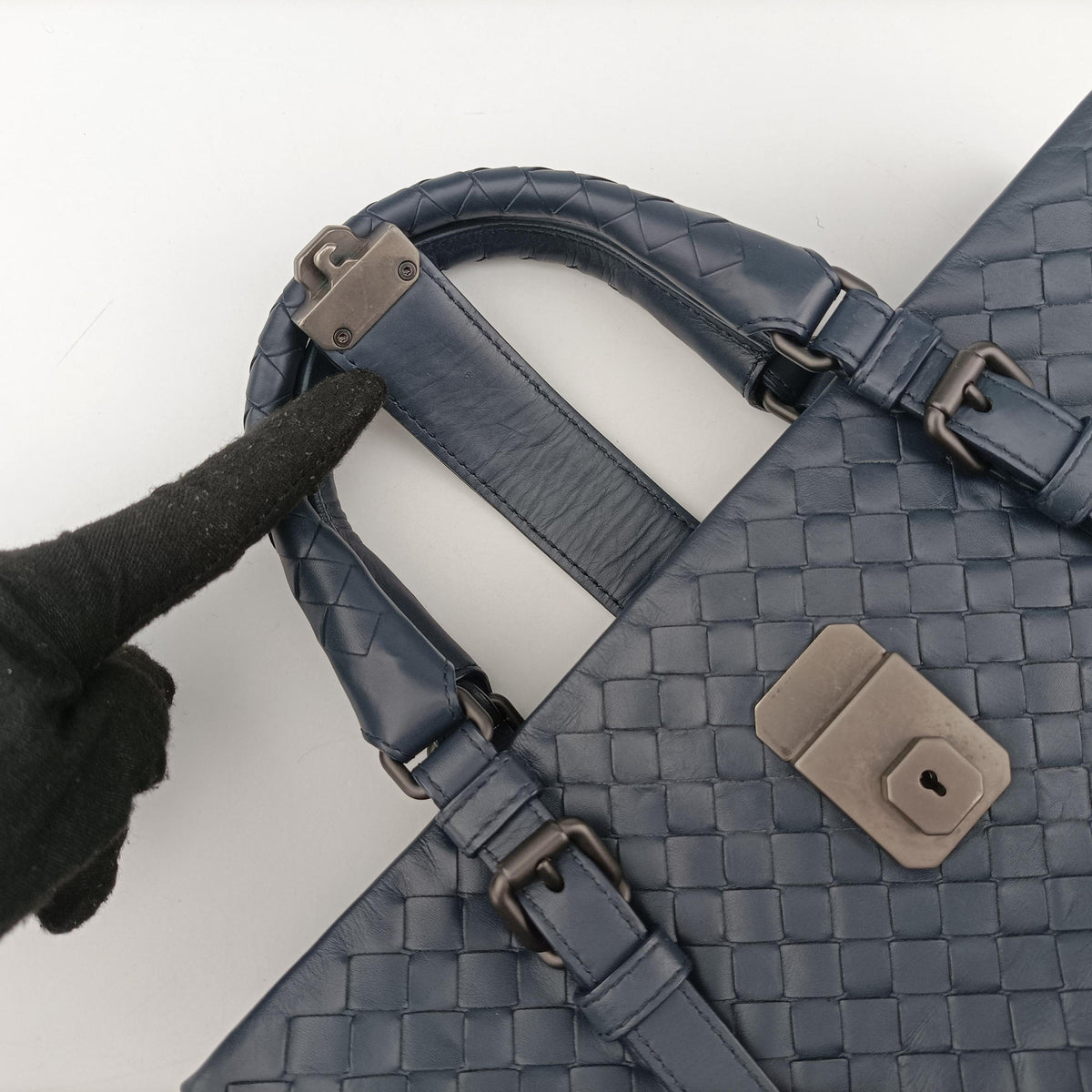 Vintage Bottega Veneta Roma Navy Lambskin  shoulderbag | stylenewstar