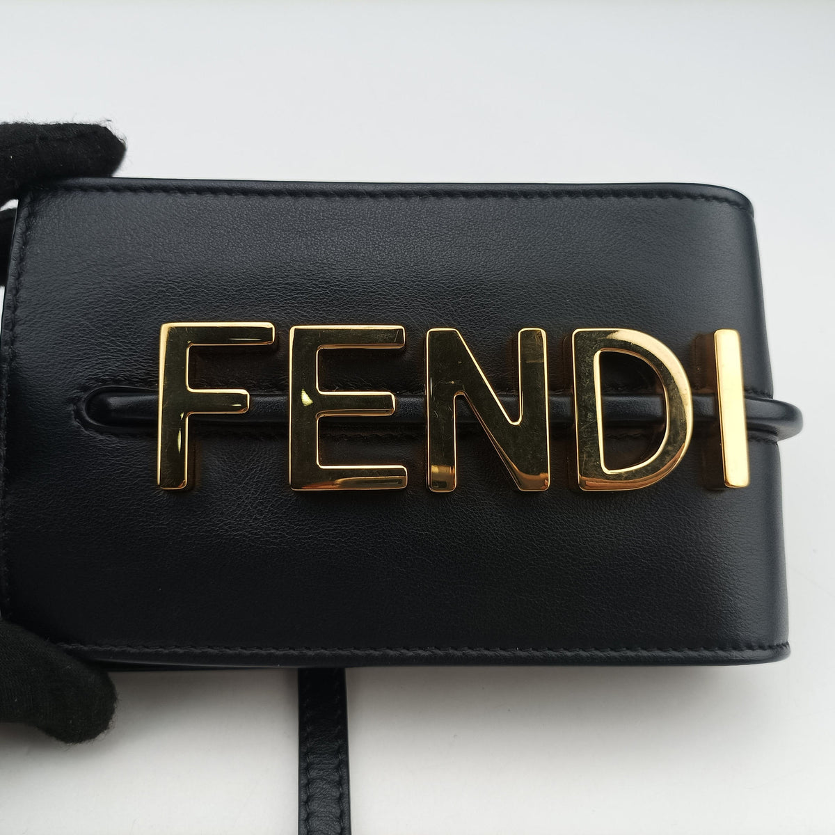 Secondhand Fendi Phone Pouch Black Leather 7AS192 shoulderbag | stylenewstar