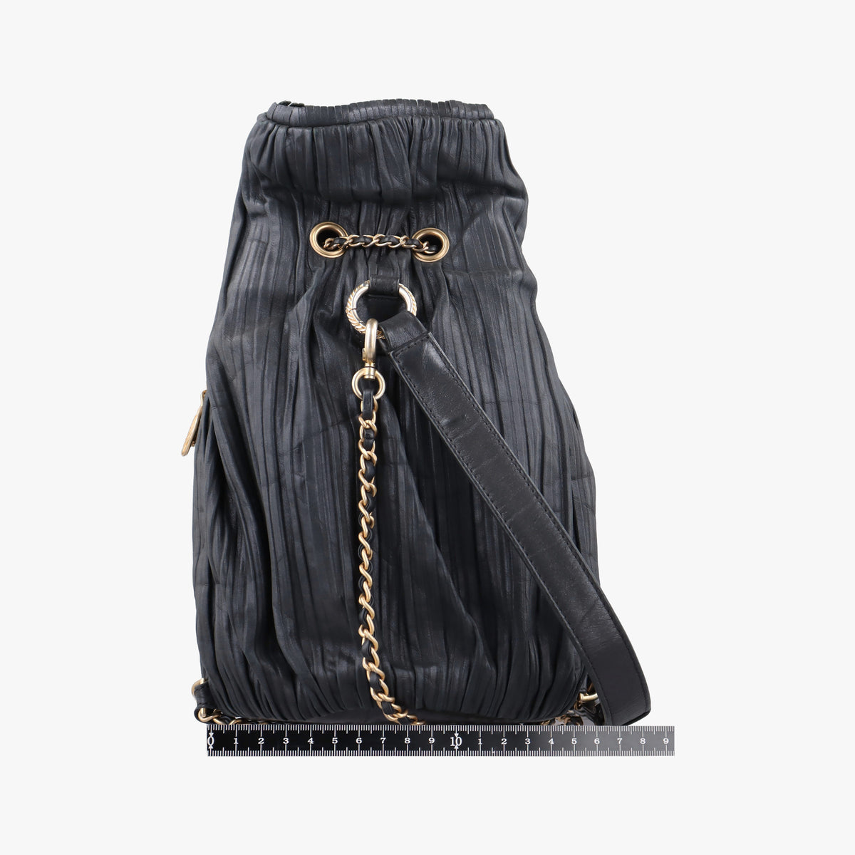 Pre-owned Chanel Coco Pleats Drawstring Black Leather  shoulderbag | stylenewstar
