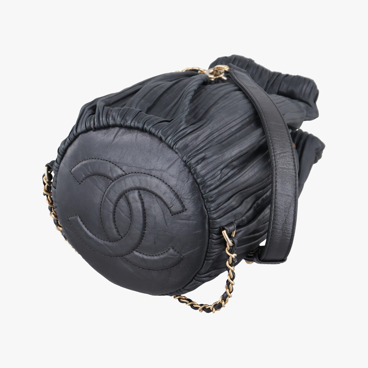 Pre-owned Chanel Coco Pleats Drawstring Black Leather  shoulderbag | stylenewstar