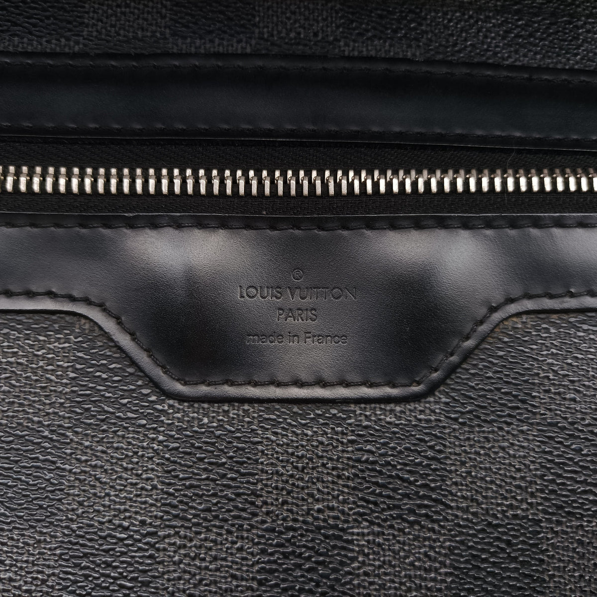 Pre-owned Louis Vuitton DANIEL MM Noir Damier GRAPHITE N58029 shoulderbag | stylenewstar