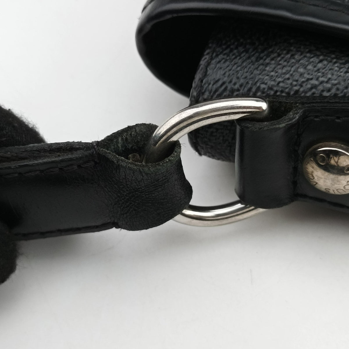 Pre-owned Louis Vuitton DANIEL MM Noir Damier GRAPHITE N58029 shoulderbag | stylenewstar