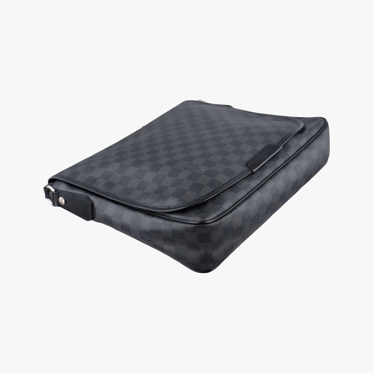 Pre-owned Louis Vuitton DANIEL MM Noir Damier GRAPHITE N58029 shoulderbag | stylenewstar