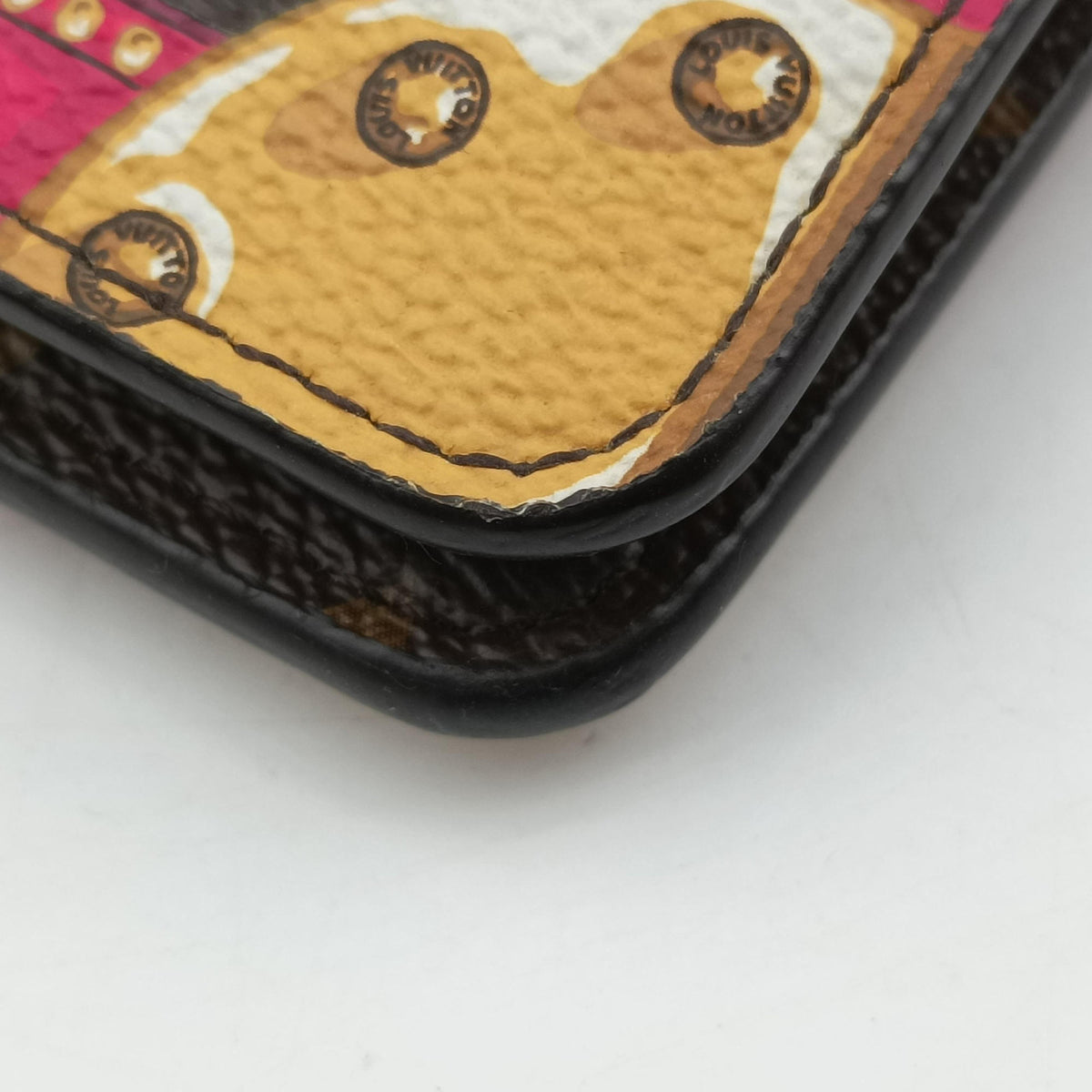 Secondhand Louis Vuitton Pochette Weekend brown×Fuchsia Pink Monogram Canvas M62456 shoulderbag | stylenewstar