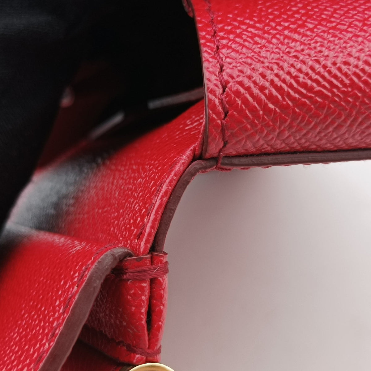 Pre-owned Dolce & Gabbana SICILY Red Leather  shoulderbag | stylenewstar