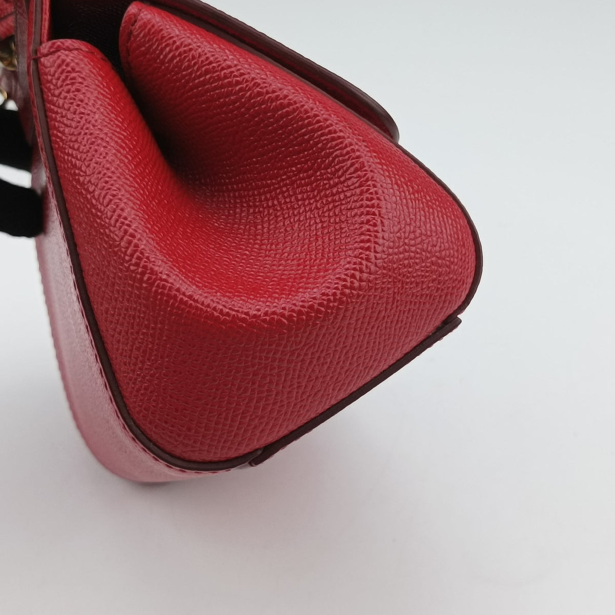 Pre-owned Dolce & Gabbana SICILY Red Leather  shoulderbag | stylenewstar