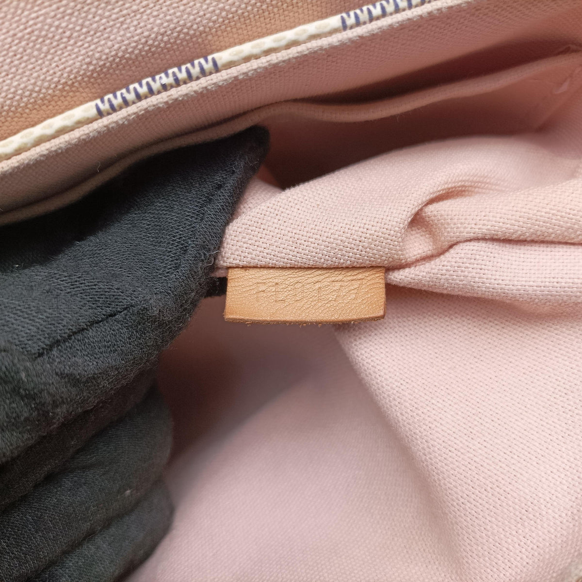 Pre-owned Louis Vuitton CROISETTE Azur Damier Canvas N41581 shoulderbag | stylenewstar