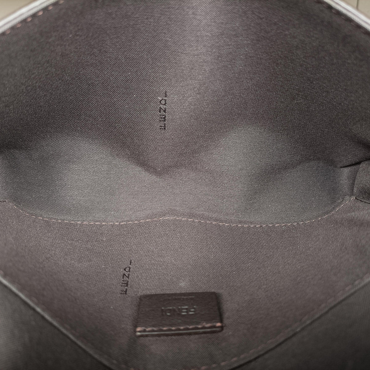 Pre-owned Fendi Kan I F Brown Leather 8BS032 shoulderbag | stylenewstar