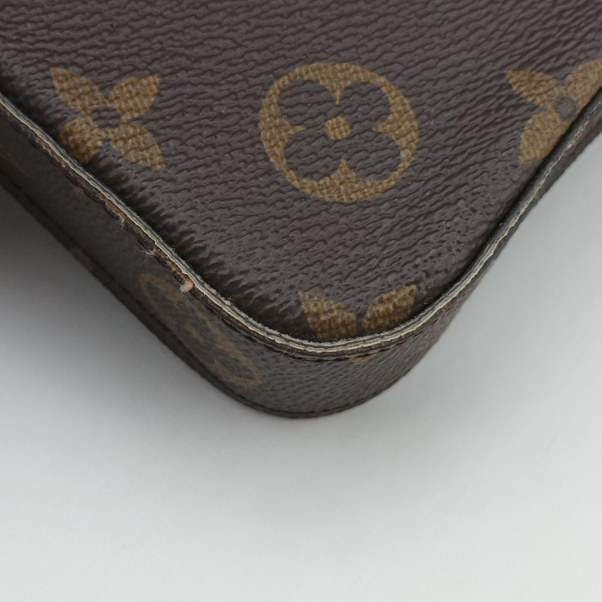 Pre-owned Louis Vuitton Pochette Felicie Brown Monogram Canvas M61276 shoulderbag | stylenewstar