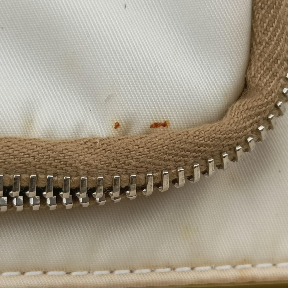 Pre-owned Prada pocket White nylon×Patent 1BD295 shoulderbag | stylenewstar