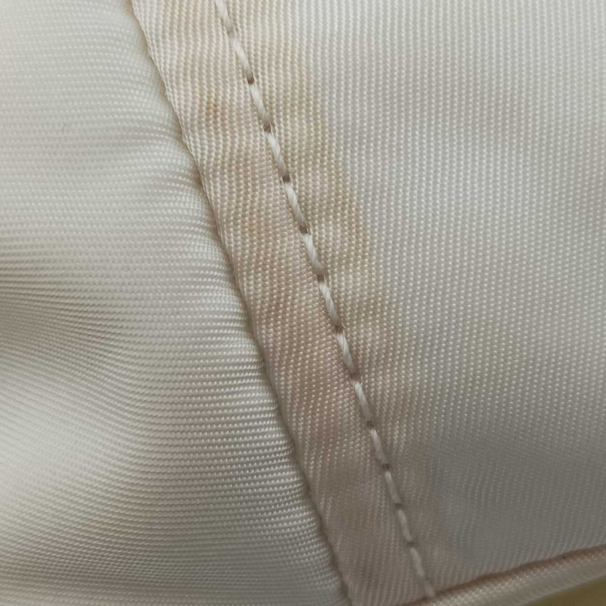 Pre-owned Prada pocket White nylon×Patent 1BD295 shoulderbag | stylenewstar