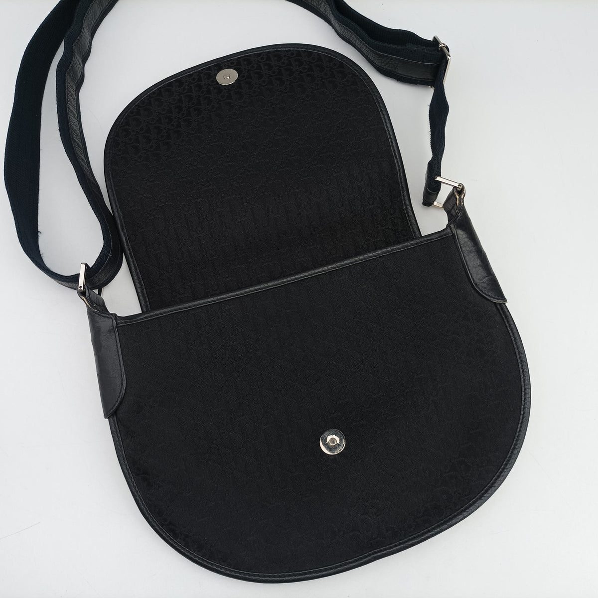 Pre-owned Christian Dior Trotter Street Chic Black Canvas x Leather  shoulderbag | stylenewstar