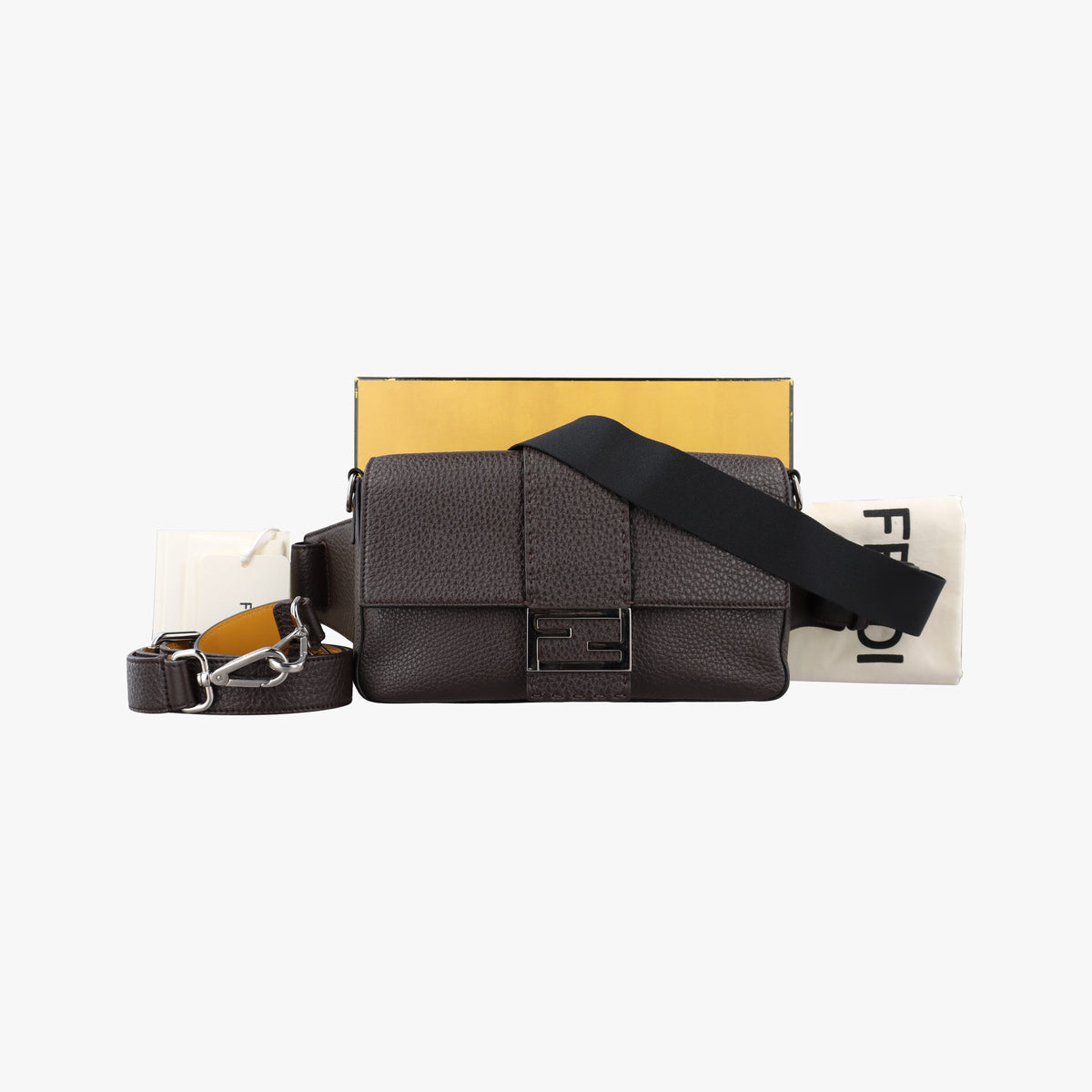 Secondhand Fendi Baguette Brown Leather 7VA472 shoulderbag | stylenewstar