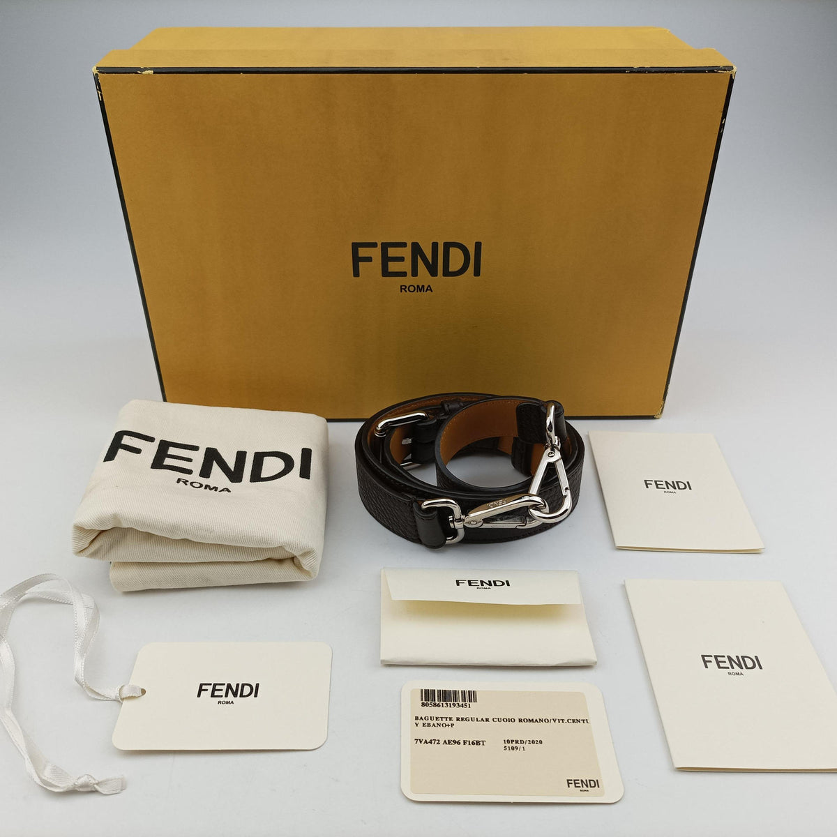 Secondhand Fendi Baguette Brown Leather 7VA472 shoulderbag | stylenewstar