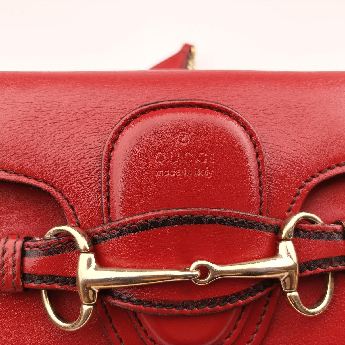 Pre-owned Gucci Emily Red Leather 283063 shoulderbag | stylenewstar