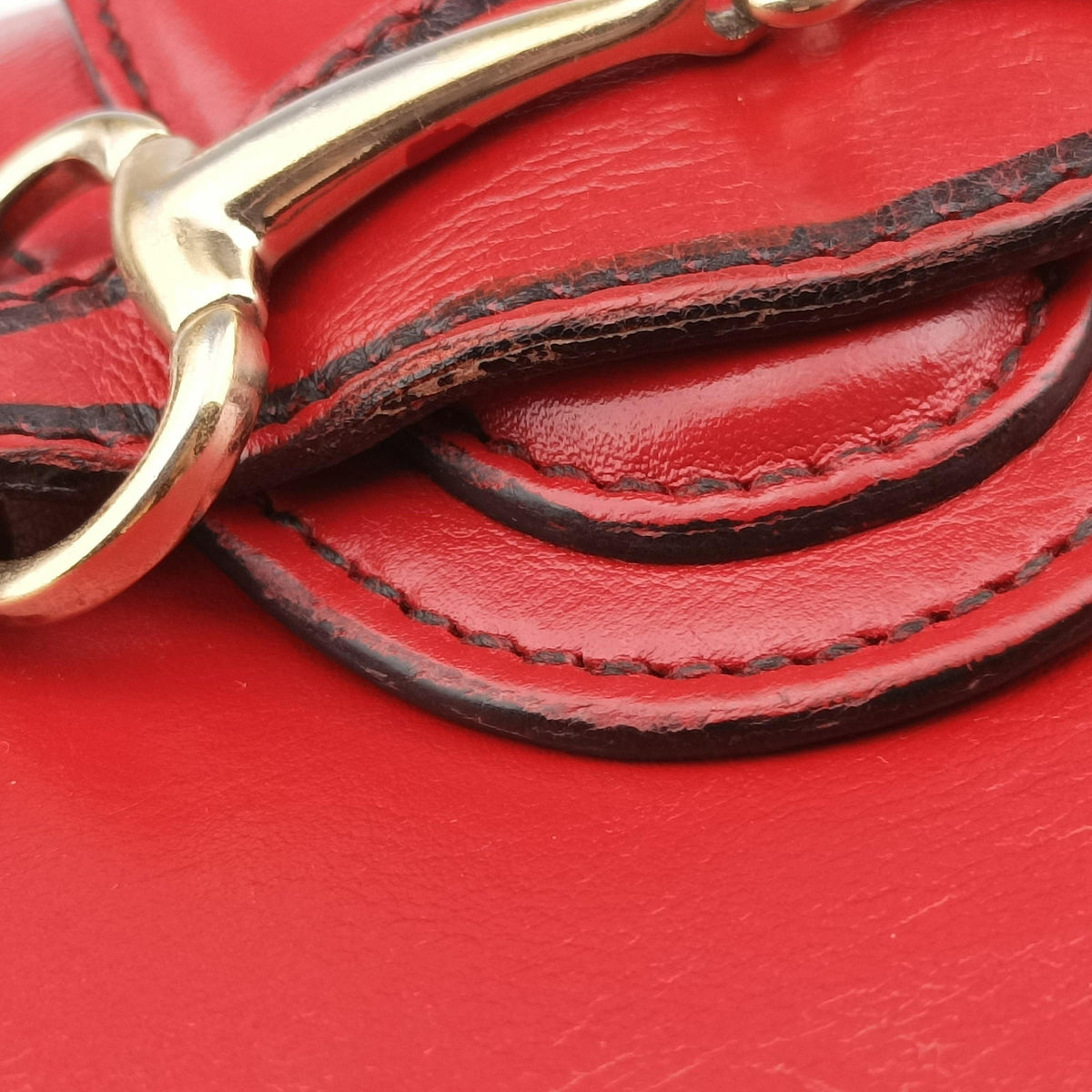 Pre-owned Gucci Emily Red Leather 283063 shoulderbag | stylenewstar