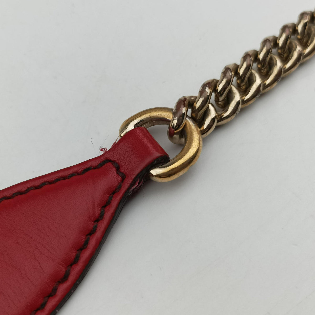Pre-owned Gucci Emily Red Leather 283063 shoulderbag | stylenewstar