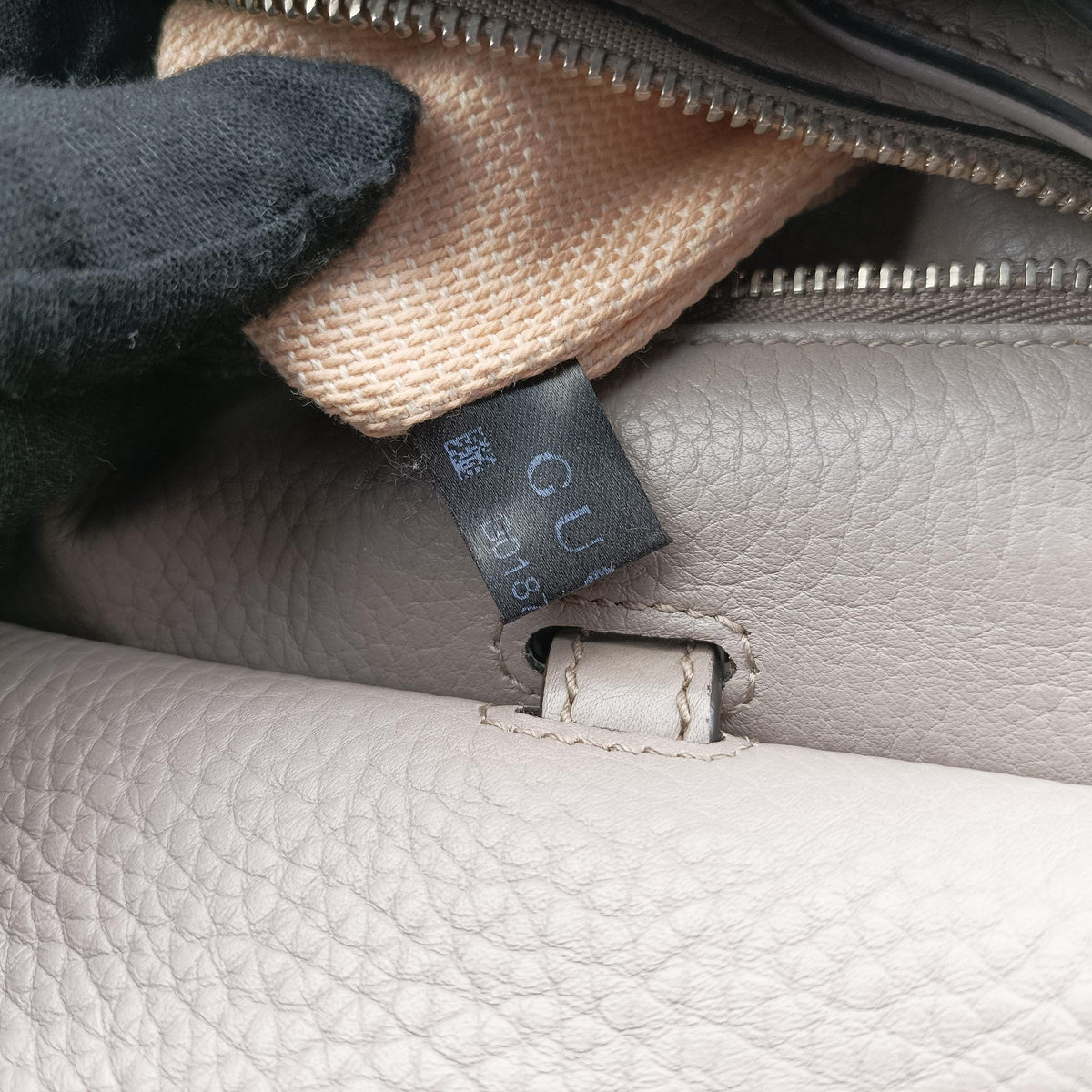 Pre-owned Gucci Bamboo Daily Grey Leather 370831 shoulderbag | stylenewstar