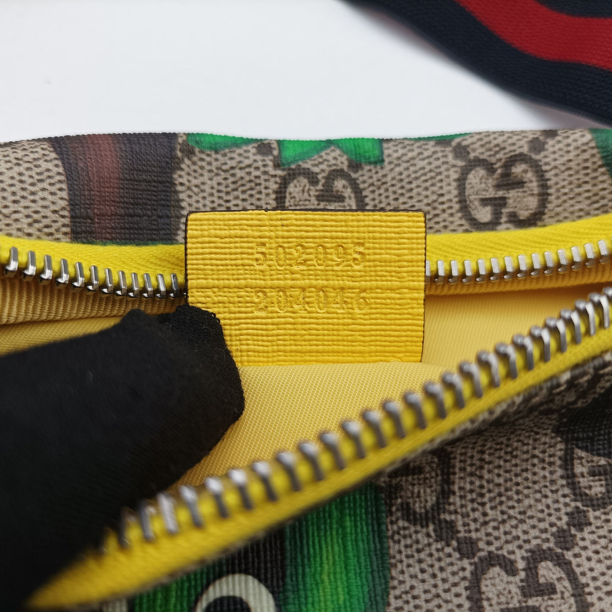 Secondhand Gucci kids GG Supreme Beige× Multi PVC coated canvas 502095 bum bag/waist bag | stylenewstar