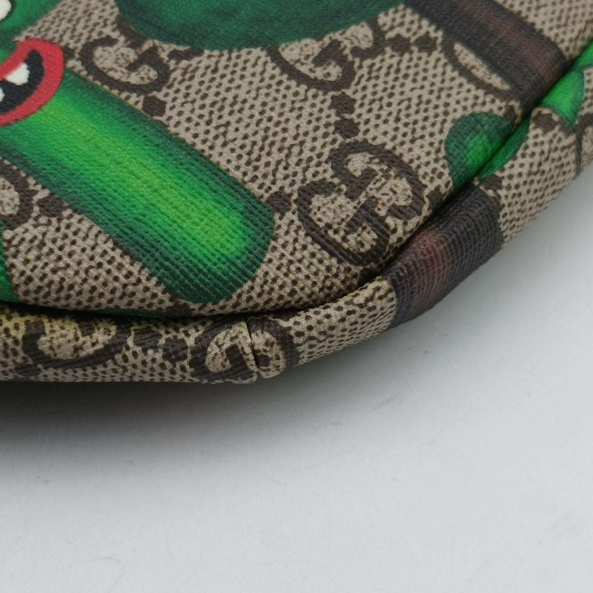 Secondhand Gucci kids GG Supreme Beige× Multi PVC coated canvas 502095 bum bag/waist bag | stylenewstar
