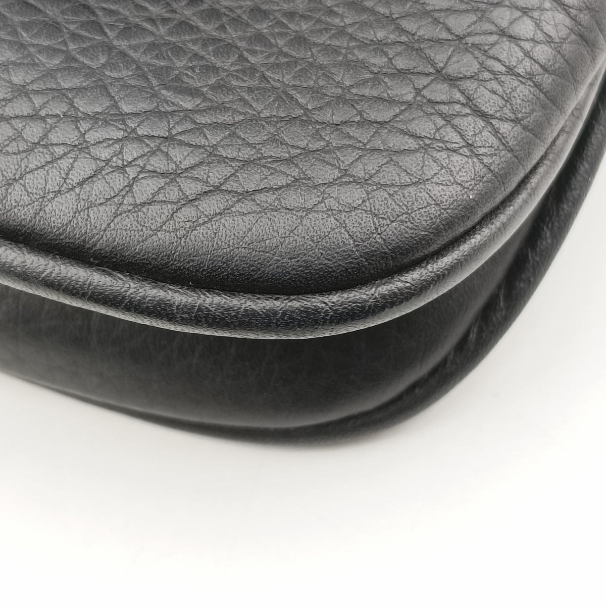 Pre-owned Gucci 1973 Double G Black Leather 251821 shoulderbag | stylenewstar