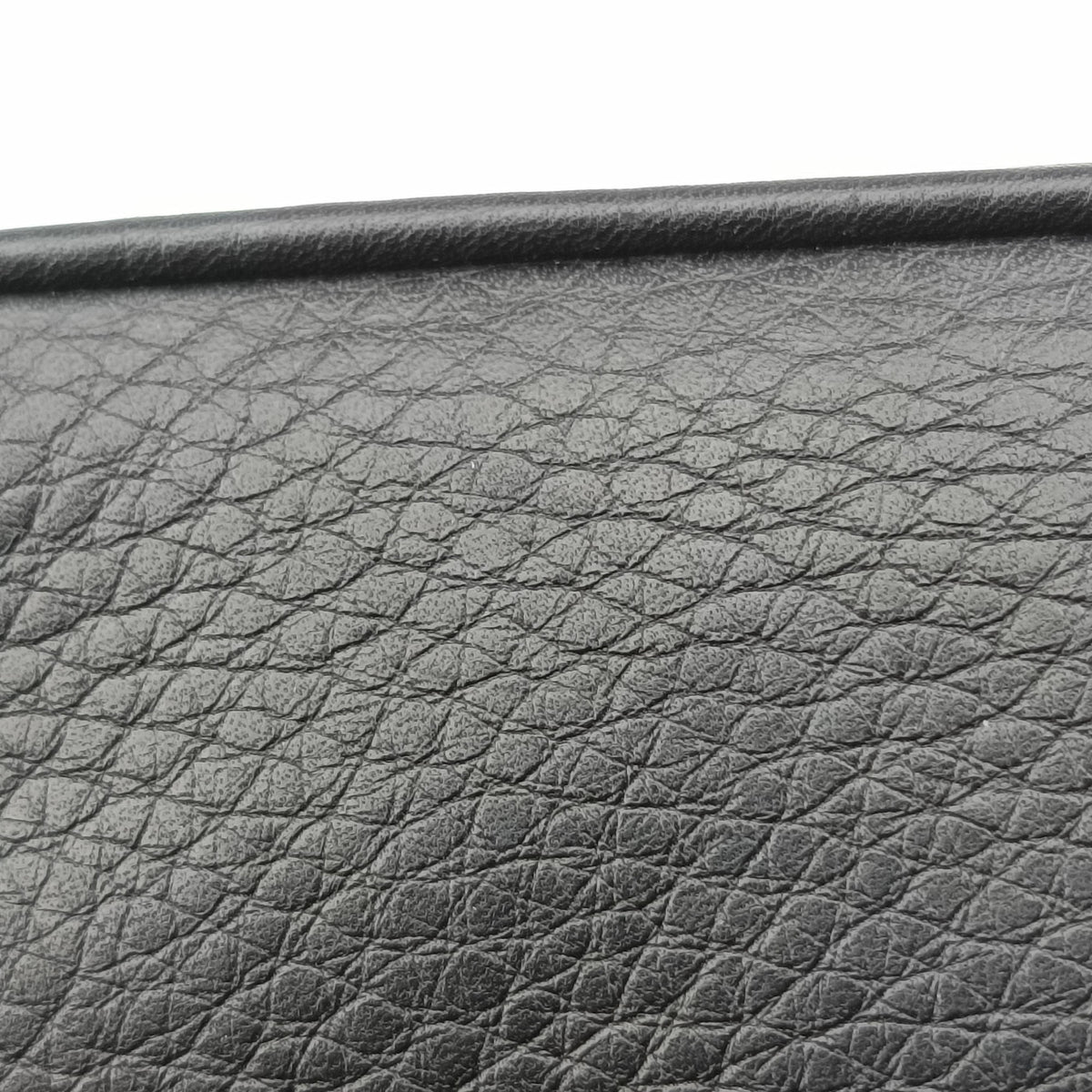 Pre-owned Gucci 1973 Double G Black Leather 251821 shoulderbag | stylenewstar