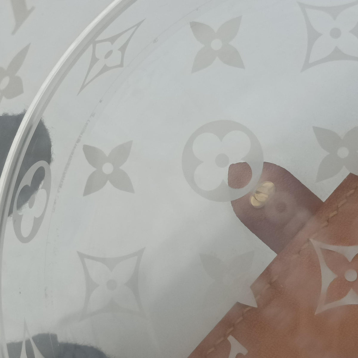 Secondhand Louis Vuitton Box Scott Transparent Monogram Plexiglass GI0203 vanitybag | stylenewstar