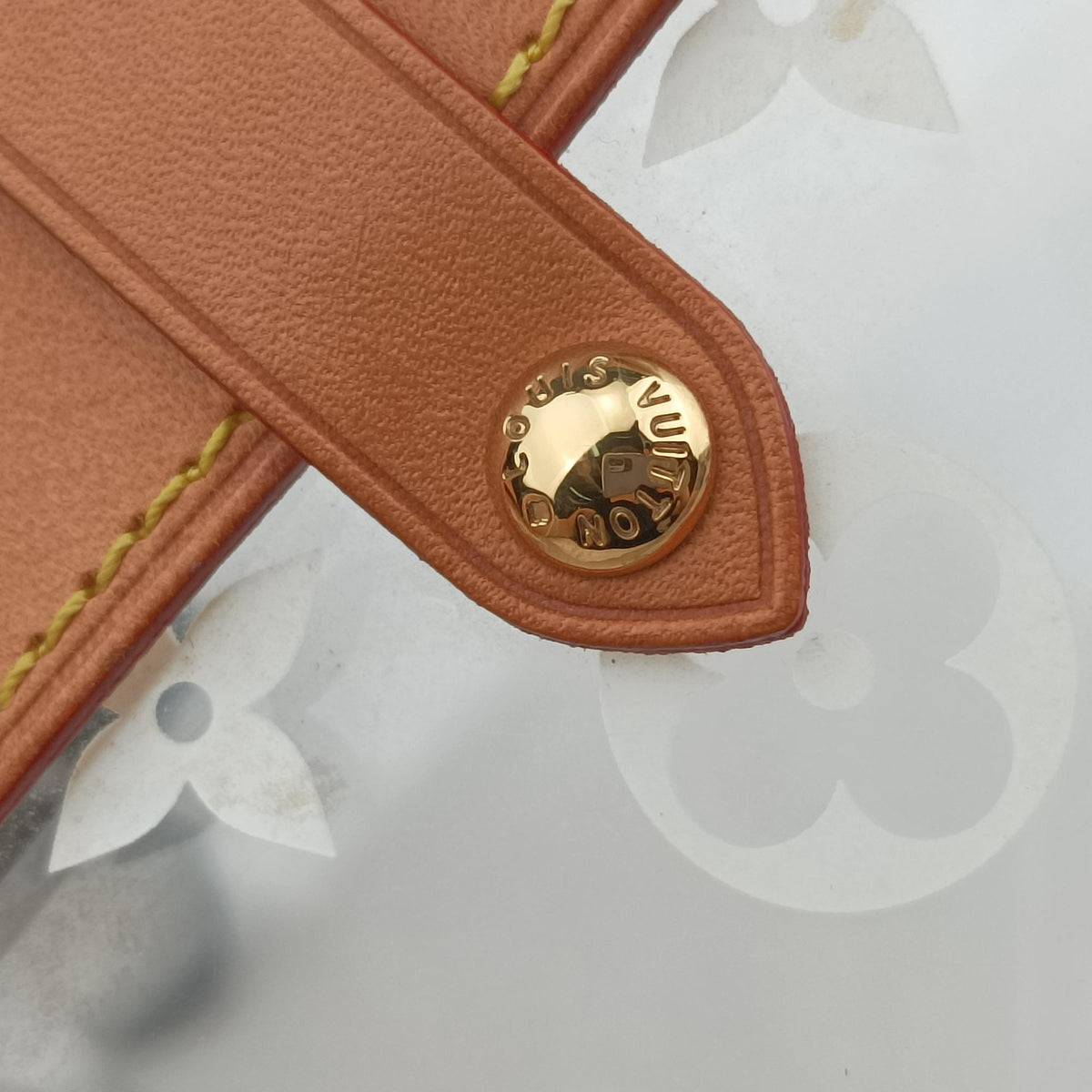 Secondhand Louis Vuitton Box Scott Transparent Monogram Plexiglass GI0203 vanitybag | stylenewstar