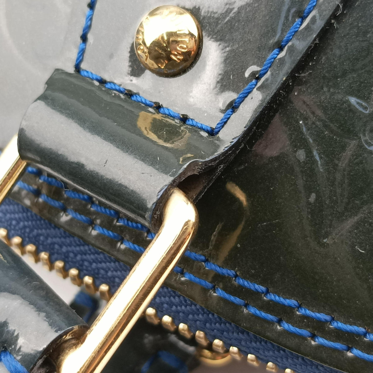 Pre-owned Louis Vuitton Alma PM BLUE INFINI Vernis M91443 handbag | stylenewstar