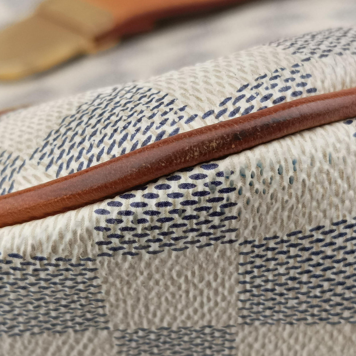 Vintage Louis Vuitton STRESA PM Azur Damier Canvas N42220 shoulderbag | stylenewstar