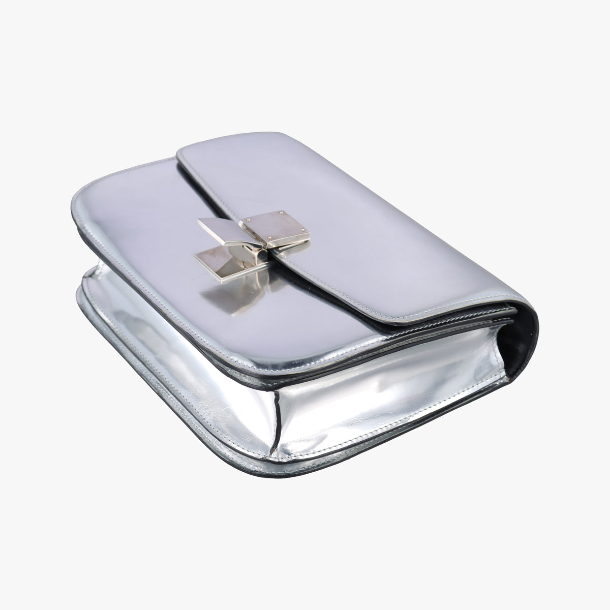 Pre-owned Celine Classic Box Silver Patent Leather  shoulderbag | stylenewstar