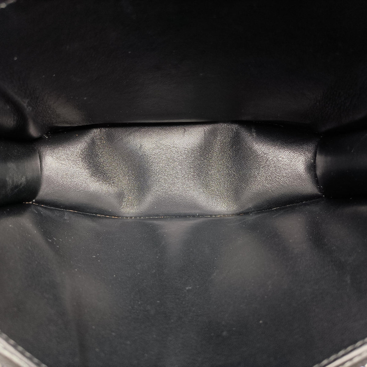 Pre-owned Celine Classic Box Silver Patent Leather  shoulderbag | stylenewstar